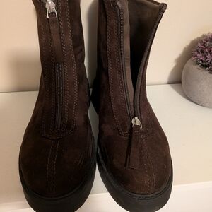 Old Navy Dark Brown Boots